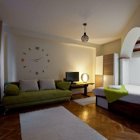 Green Apartment Budapeste Exterior foto