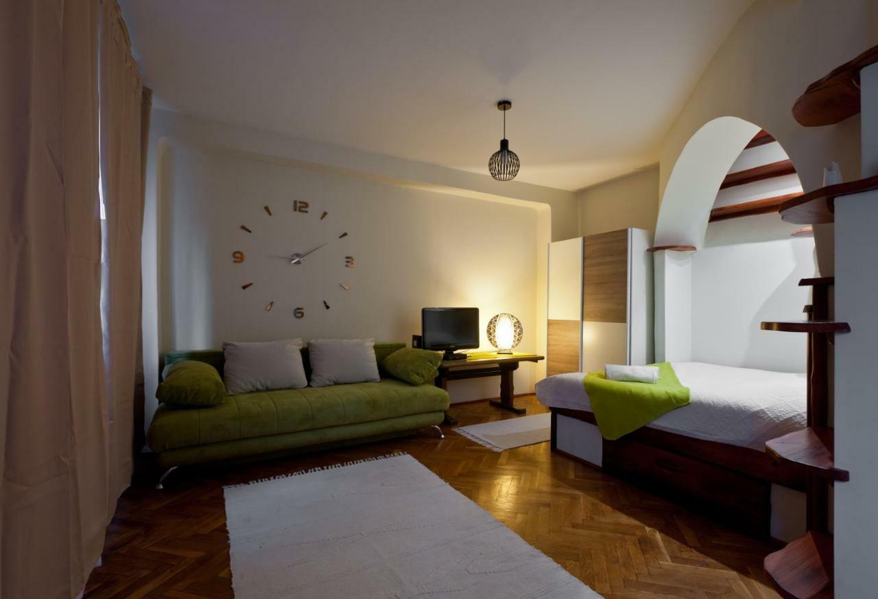 Green Apartment Budapeste Exterior foto